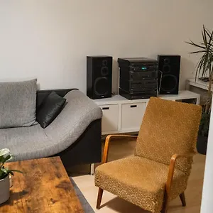 Ruhiges Mit Großem Balkon Und Stellplatz Apartment Leipzig